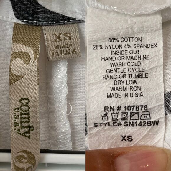 Comfy USA Blouse handkerchief hem abstract print collared size XS, lagenlook. - Picture 8 of 8